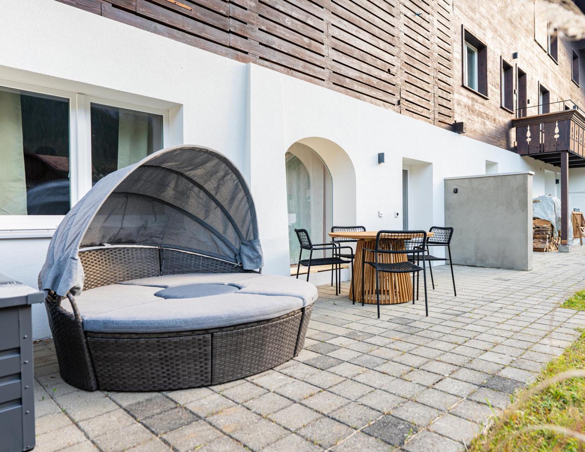 Apartamento Cute & Cozy Oasis, Private Afternoon Sun Terrace Kandersteg Exterior foto